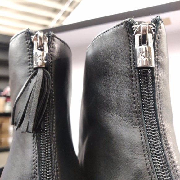 Karl Lagerfeld Paris Maude Tassel Booties sz 8 - Picture 4 of 5